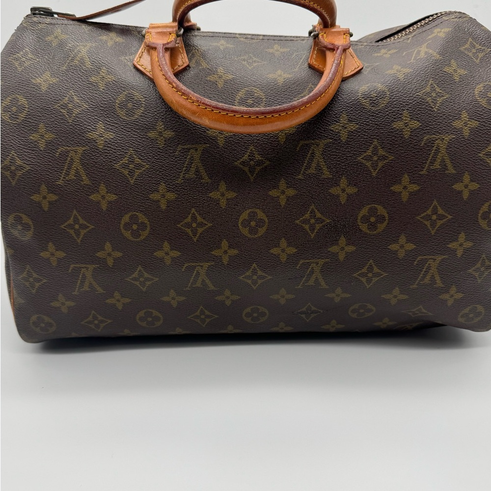 Louis Vuitton Brown Monogram speedy 30 Handbag